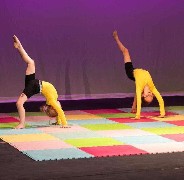 Acro Acro